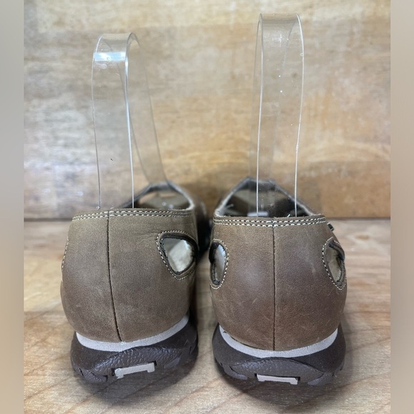 Skechers SUEDE Bikers Pulsate Womens Sz 6 Open Toe Slip On Tan Flats Shoes 46458 - Picture 4 of 8